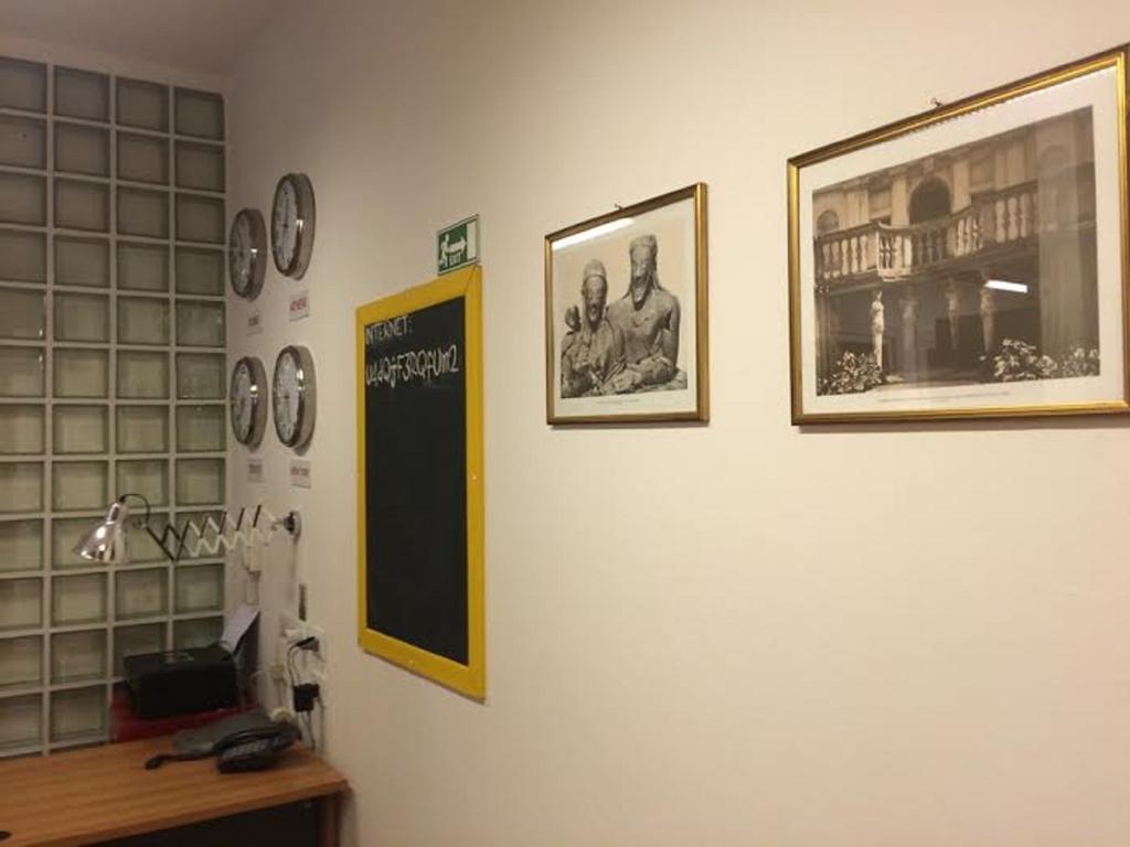 Lo Studio Guest House Rome Bagian luar foto